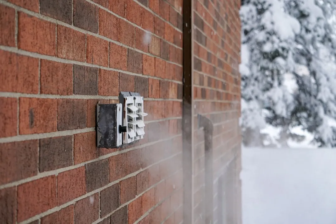 fixing-refrigerant-line-gurgle-noise-causes-and-solutions