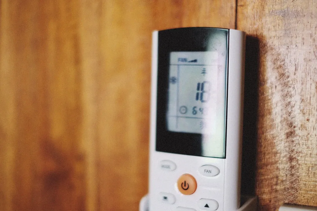 eliminating-unpleasant-odors-in-refrigerators-and-freezers-with-mahran-services